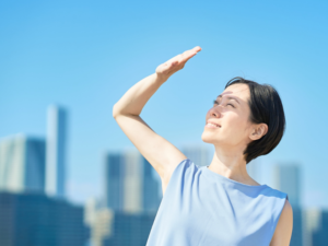 紫外線を気にする女性